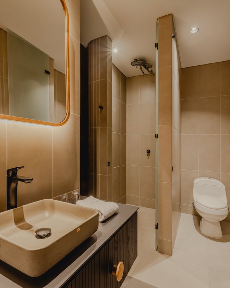 Bathroom detail